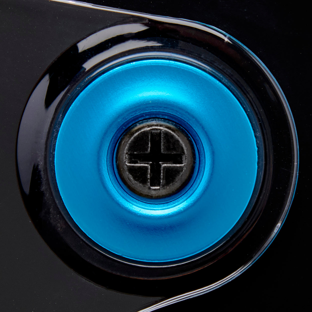Tahoe Hardware Kit - Black Screw / Blue Baseplate