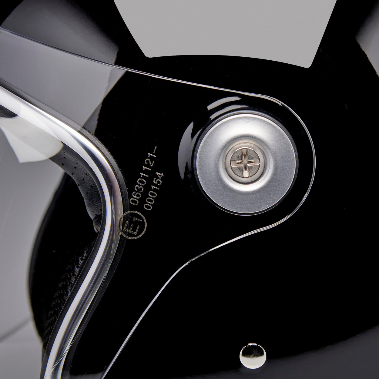 Tahoe Hardware Kit - SS Screw / Silver Baseplate