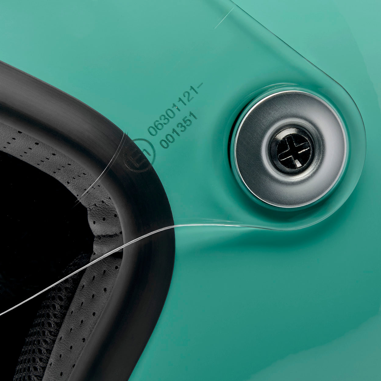 Tahoe Helmet - Gloss Mint Julep