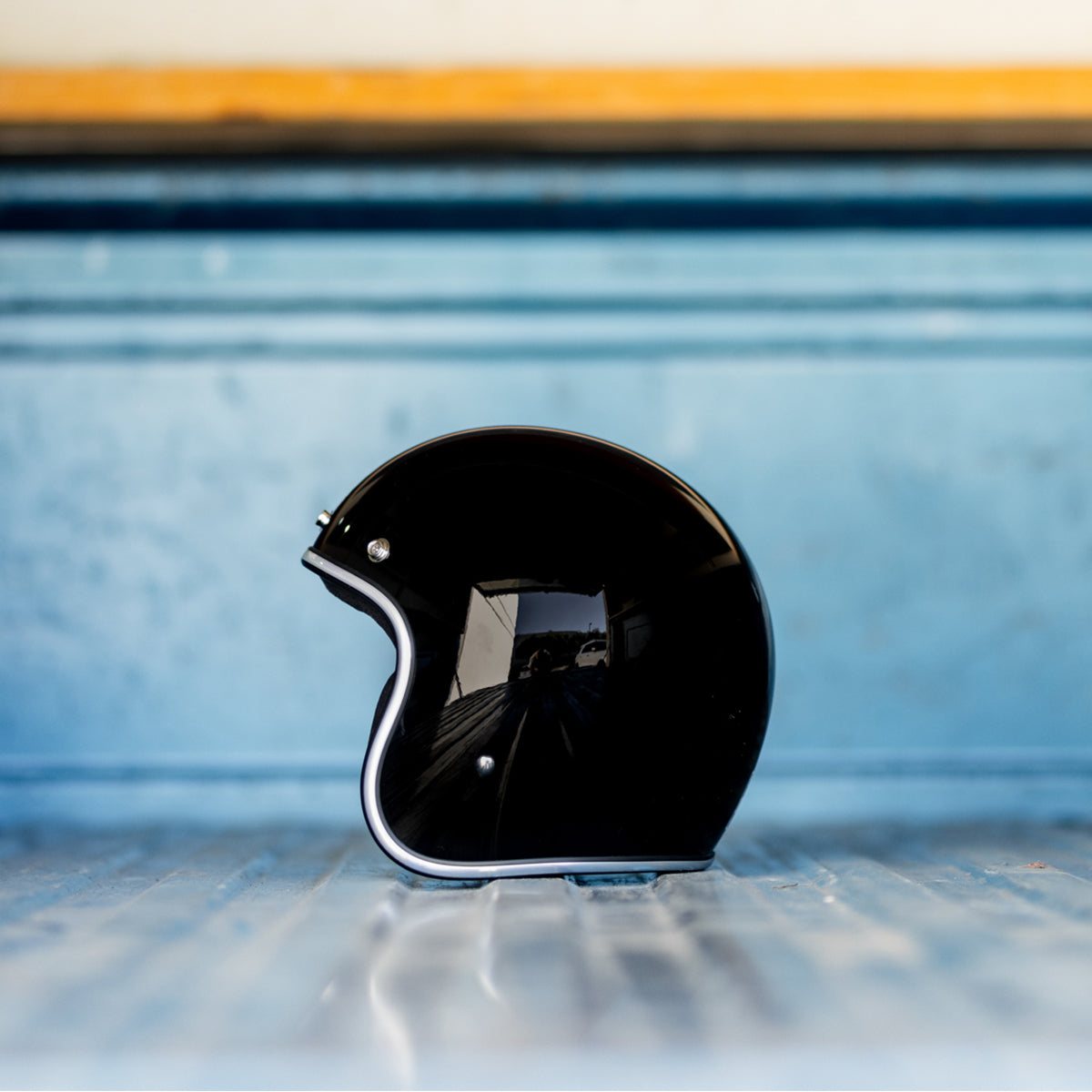 Bonanza Helmet - Gloss Black