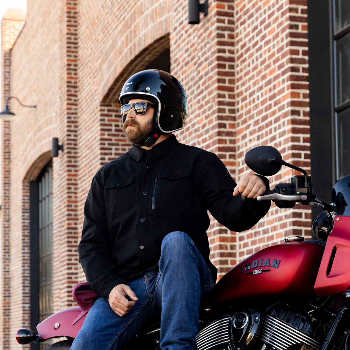 Bonanza Helmet - Gloss Black