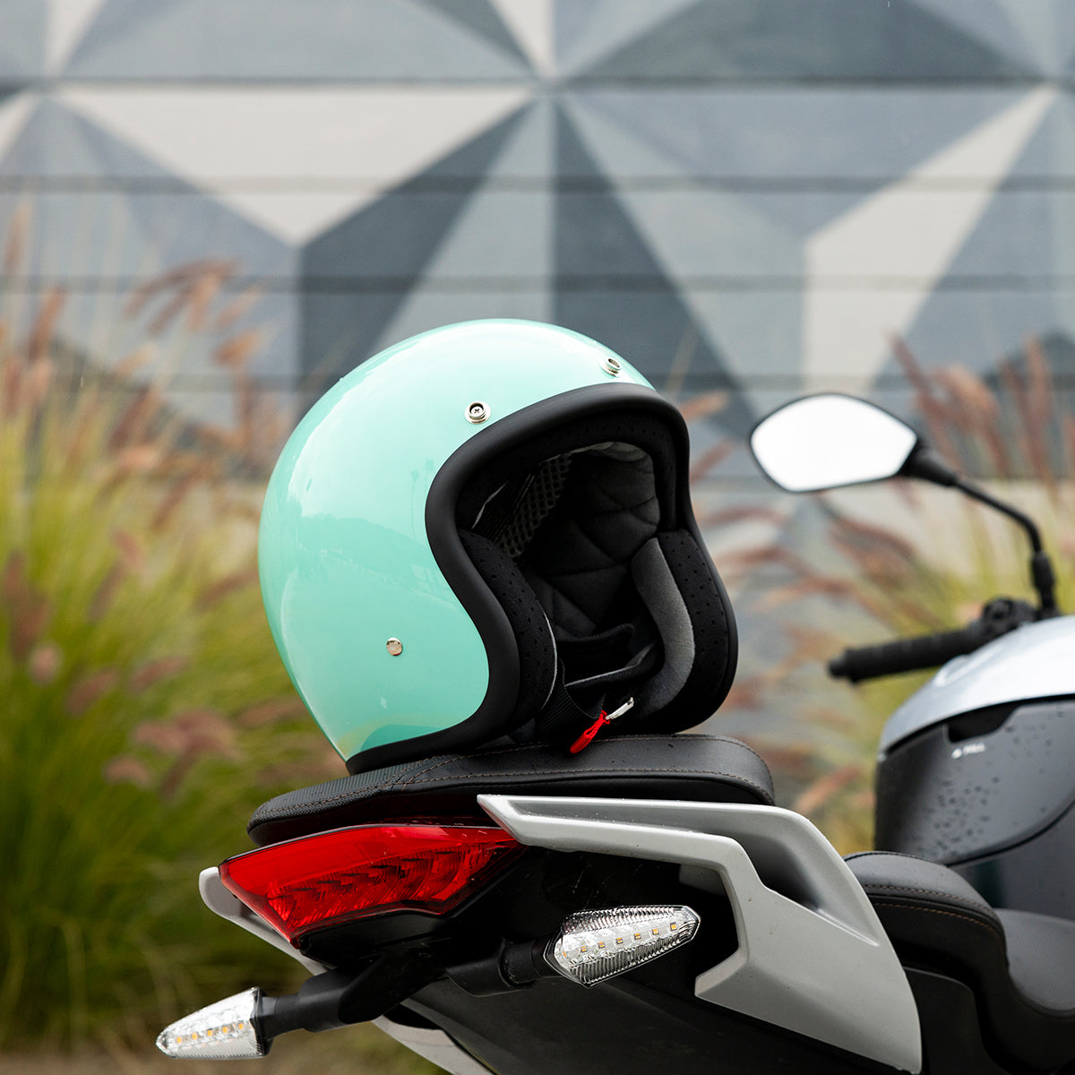 Bonanza Helmet - Mint Julep