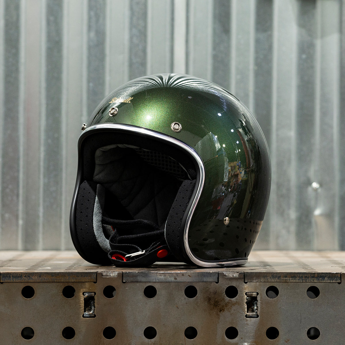 Bonanza Helmet - Metallic Sierra Green