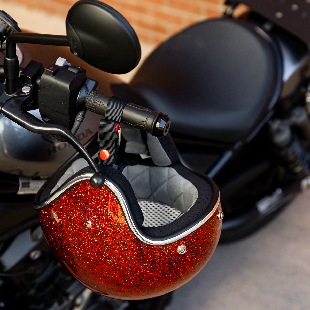 CLOSEOUT Bonanza Helmet - Megaflake Rootbeer - SIZE X-SMALL