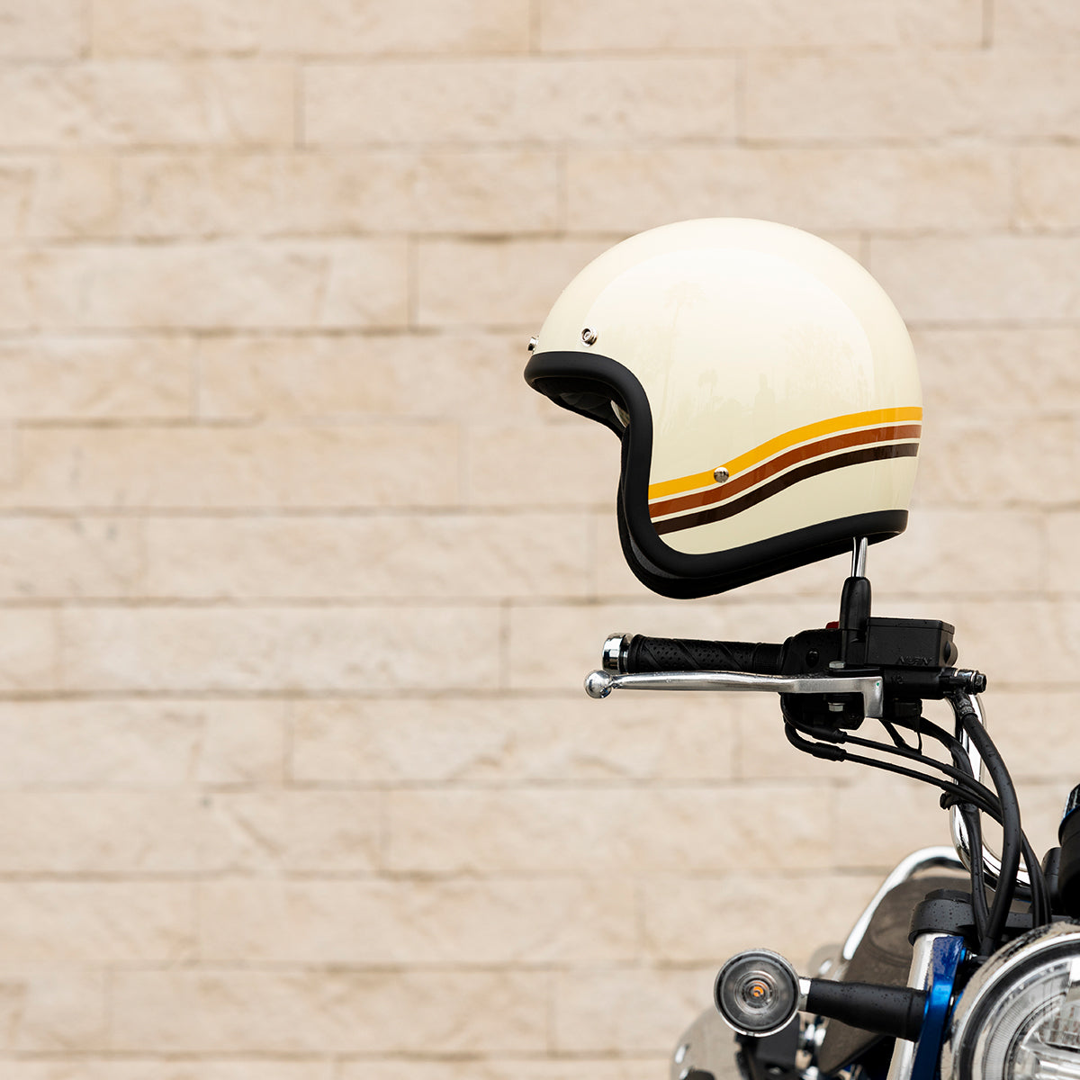Bonanza Helmet - Desert Spectrum