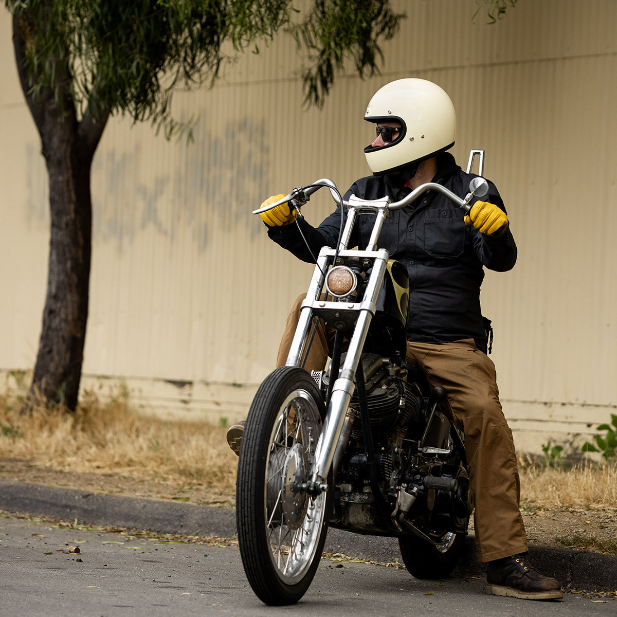 Gringo Helmet - Gloss Vintage White