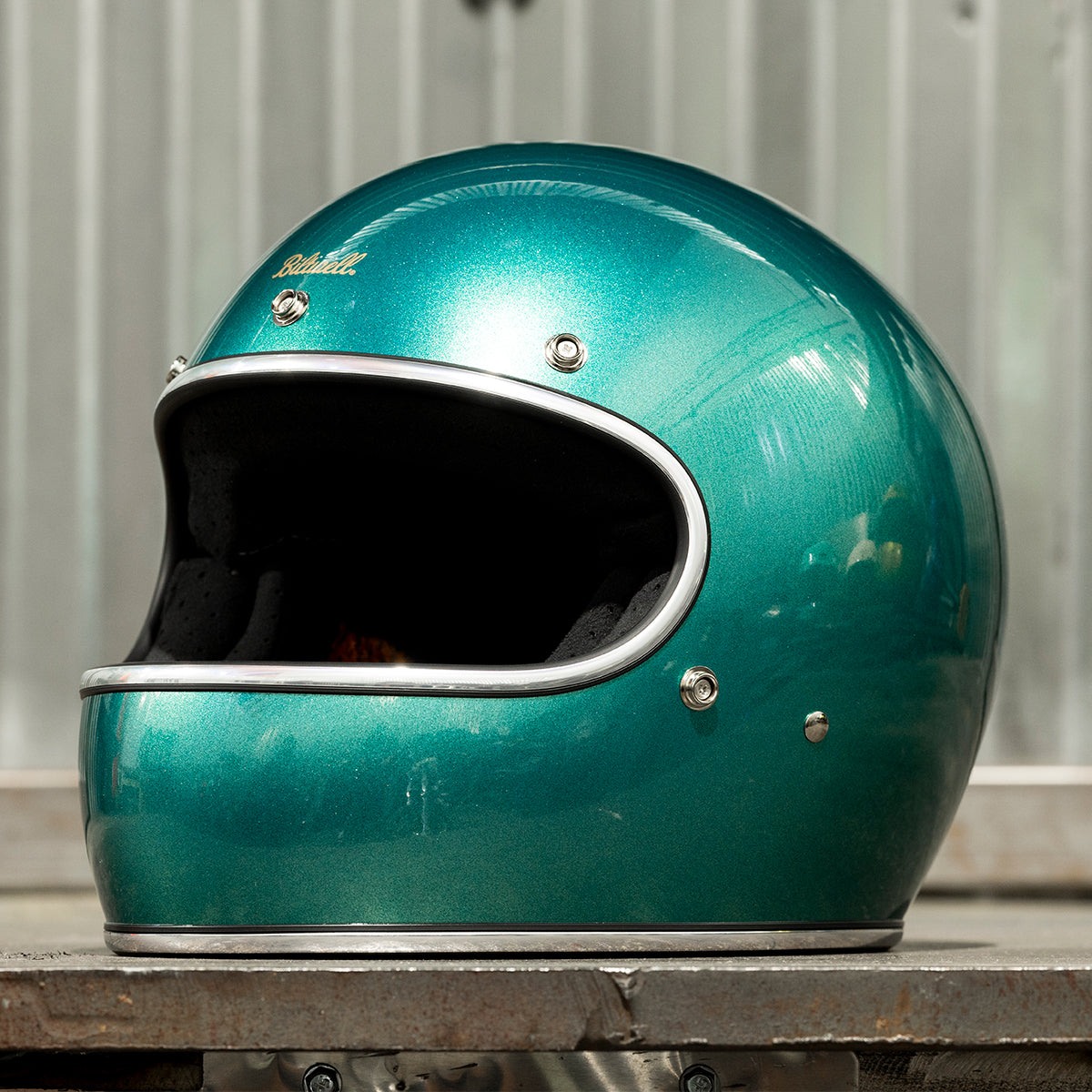 Gringo Helmet - Metallic Catalina
