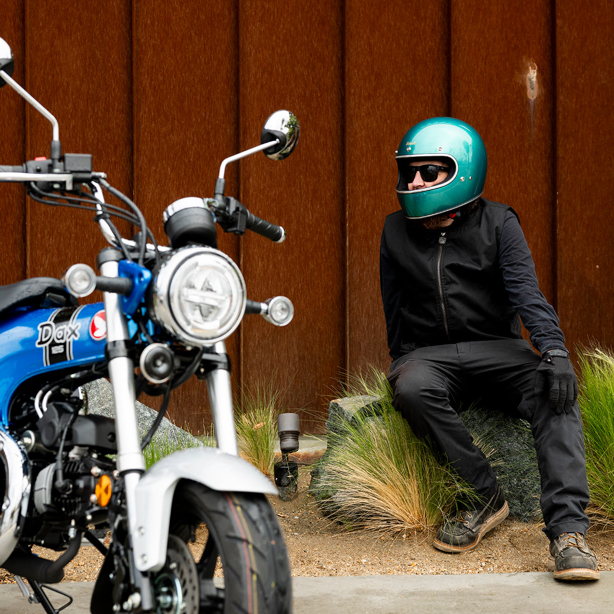 Gringo Helmet - Metallic Catalina