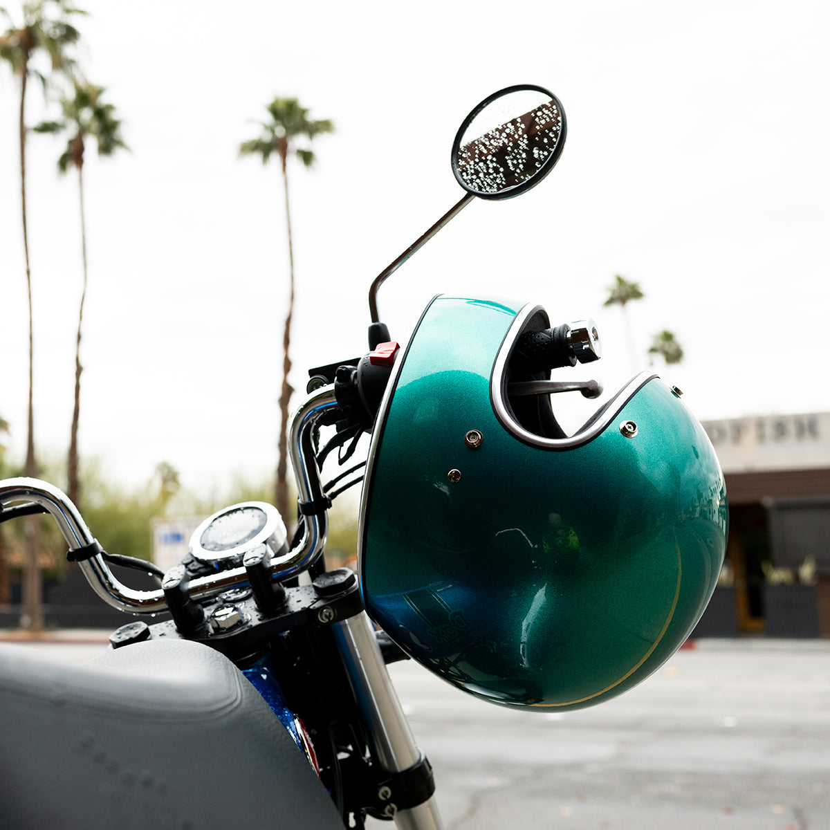 Gringo Helmet - Metallic Catalina
