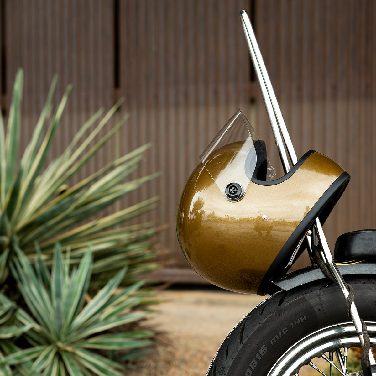 Gringo S Helmet - Metallic Ugly Gold
