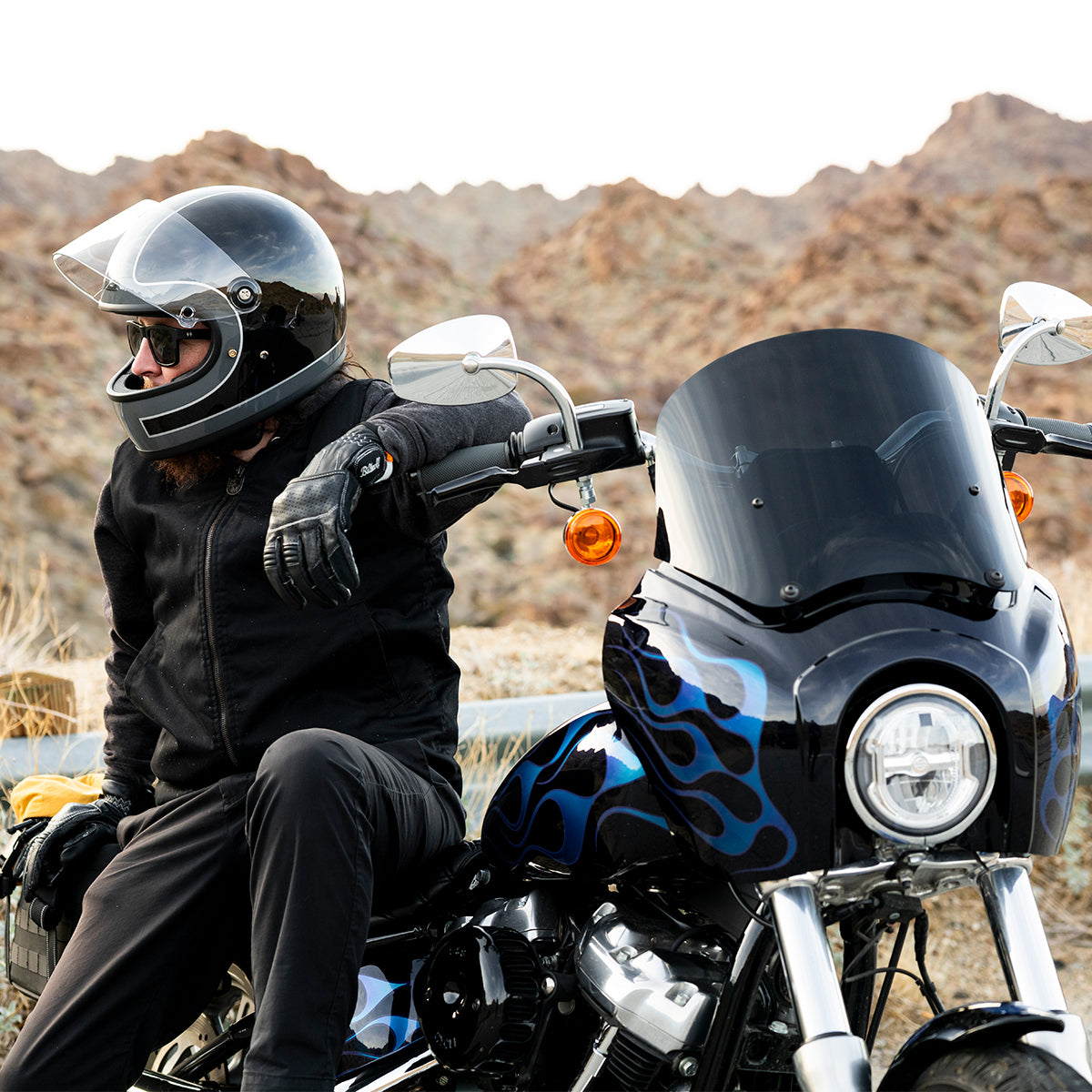 Gringo S Helmet - Gloss Storm Grey / Black Tracker