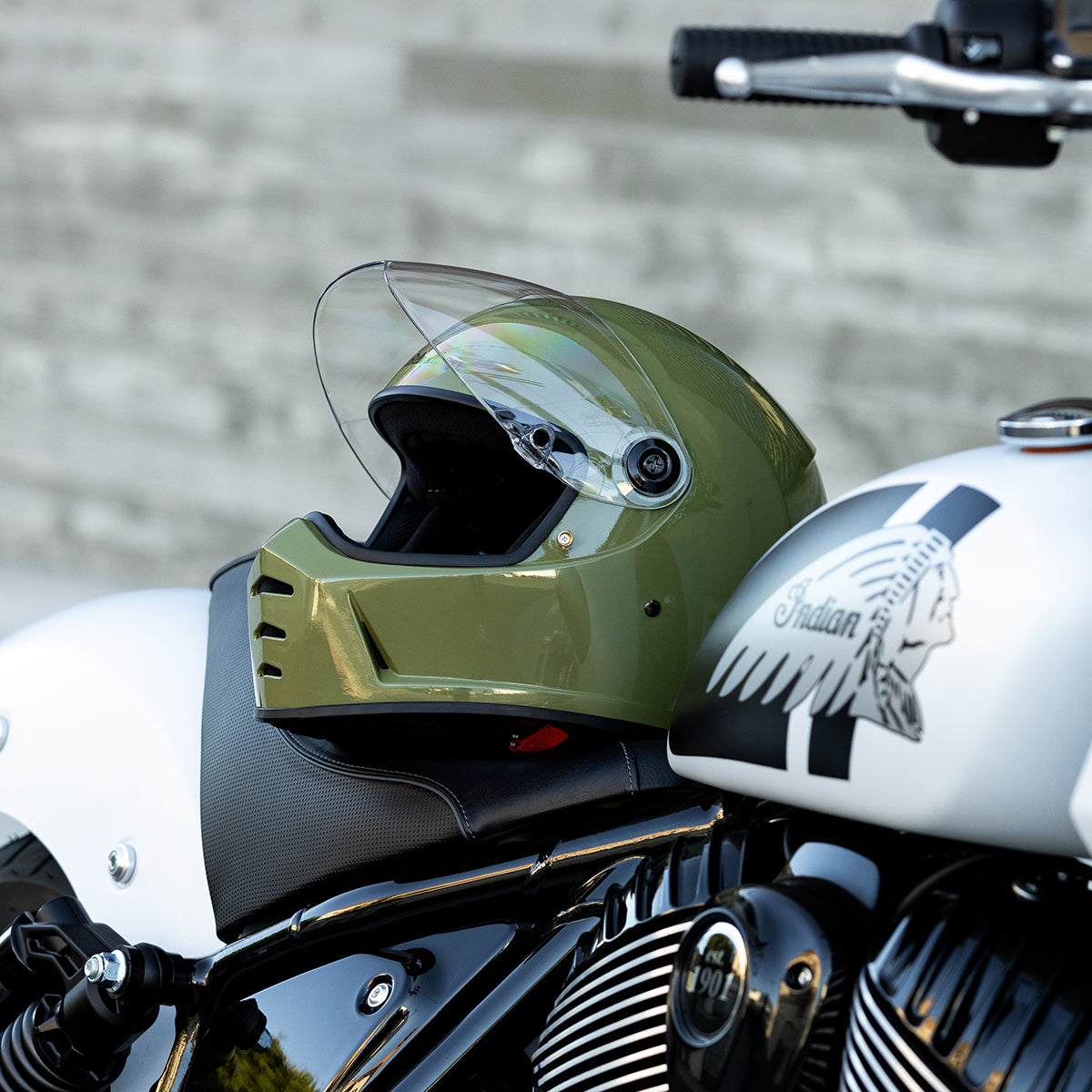 Lane Splitter Helmet - Gloss Olive Green