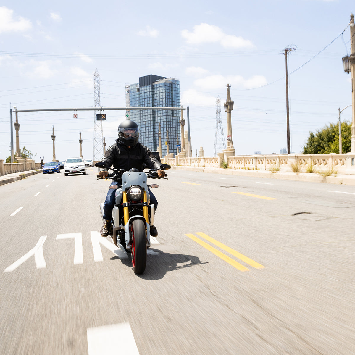 Lane Splitter Helmet - Flat Black