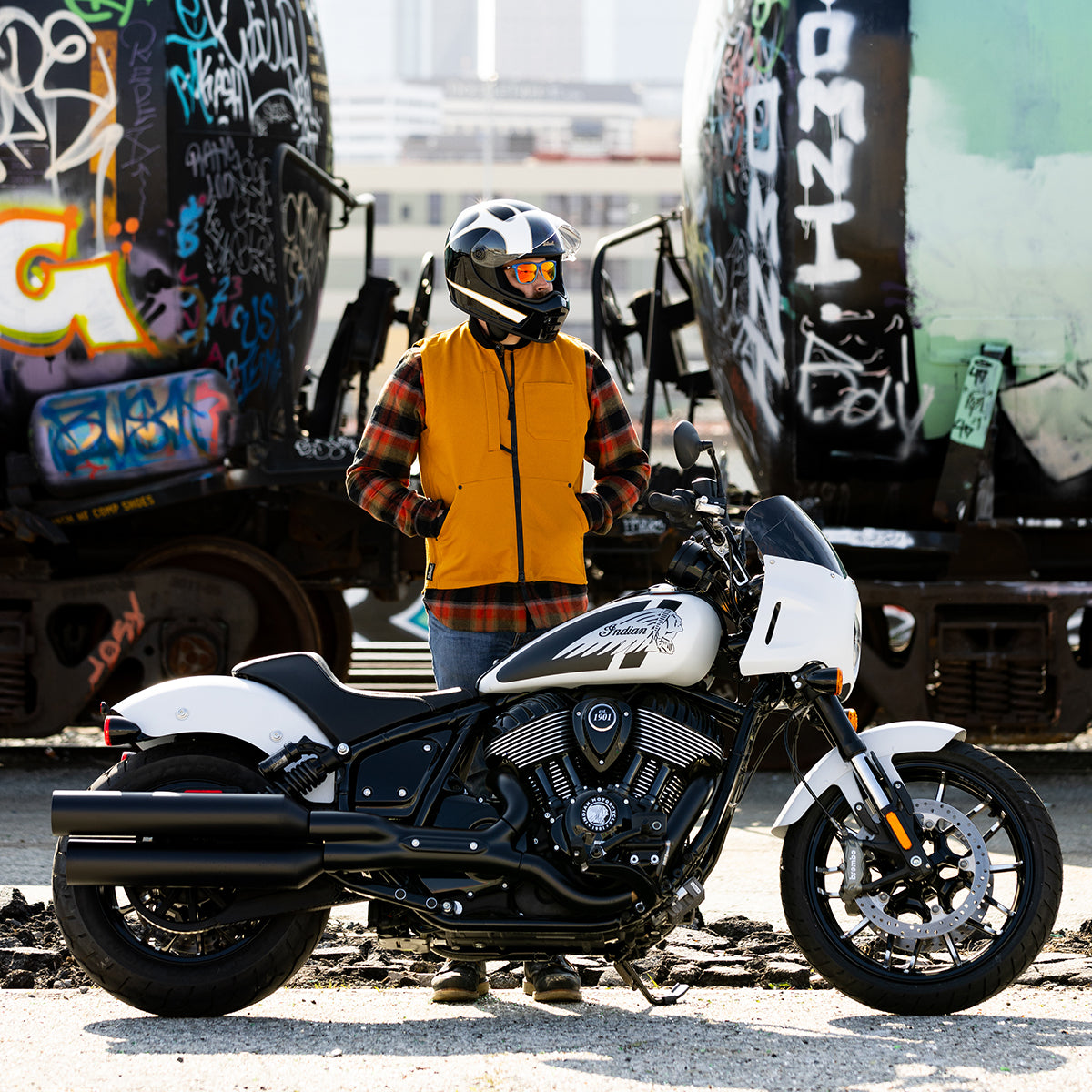 Lane Splitter Helmet - Gloss Black / Gloss White Flames