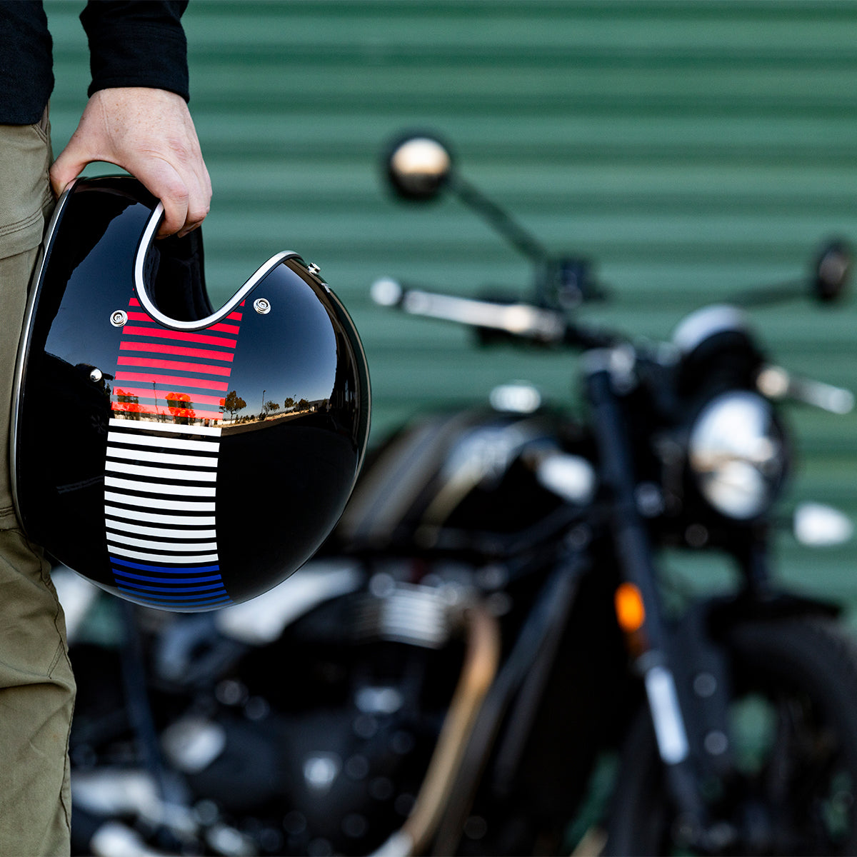 Gringo Helmet - Raceflow Gloss Black / Red / White / Blue