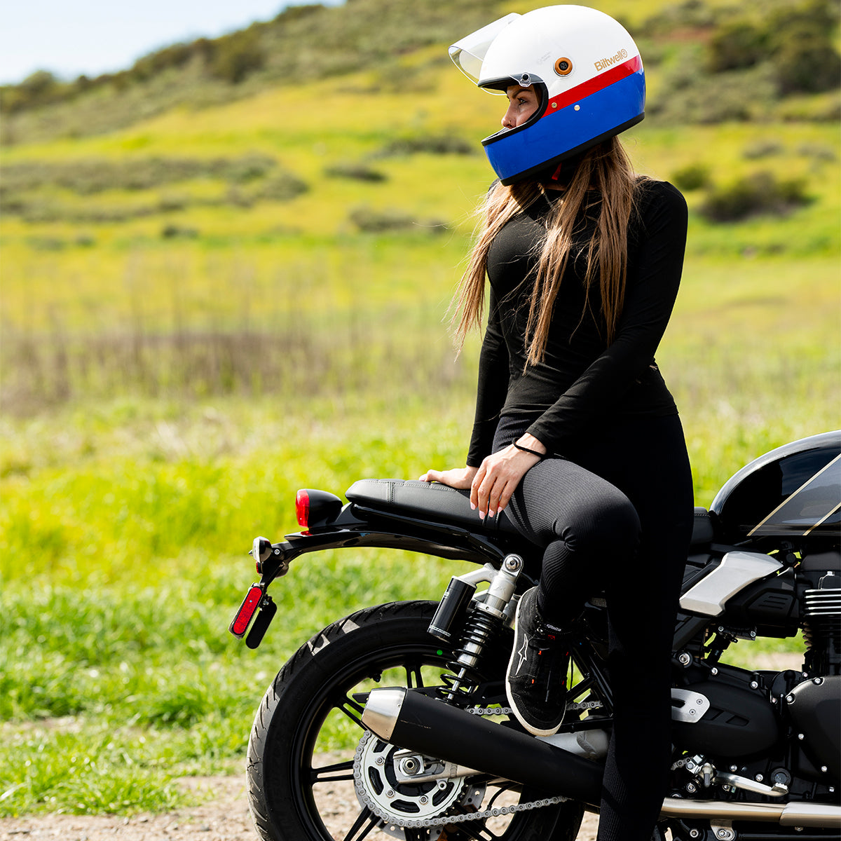 Gringo S Helmet - Apex Gloss White / Red / Blue