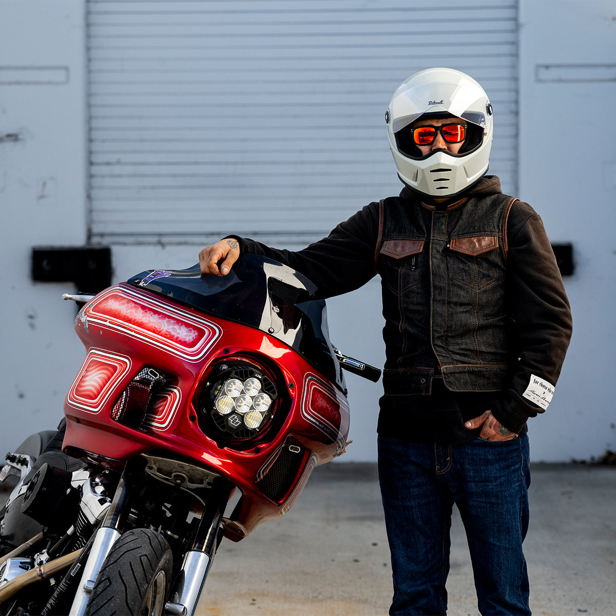 Lane Splitter Helmet - Gloss Chalk