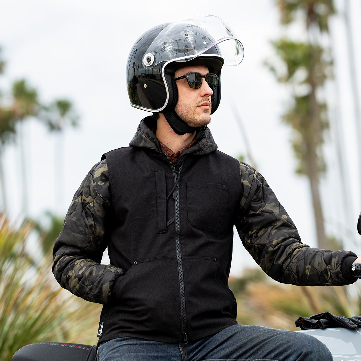 Tahoe Helmet - Gloss Black