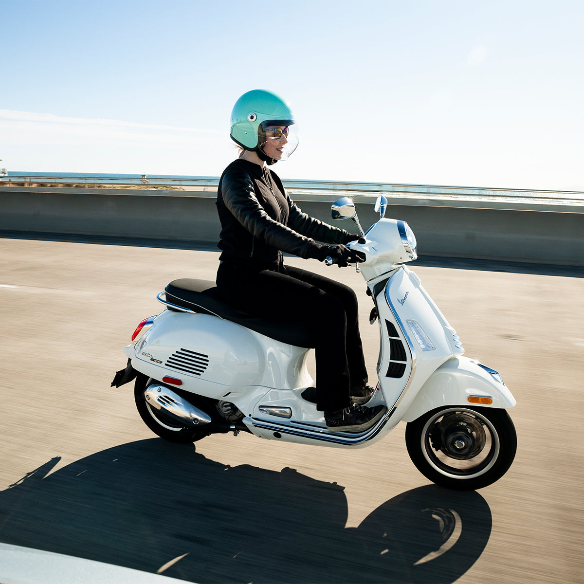 Tahoe Helmet - Gloss Mint Julep