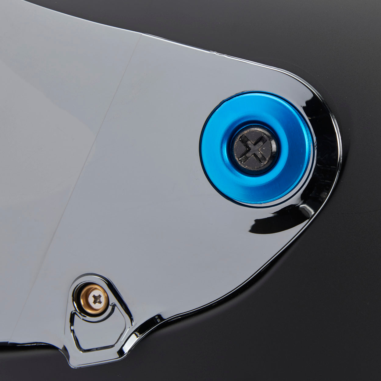 Helmet Hardware Kit - Black Screw / Blue Baseplate