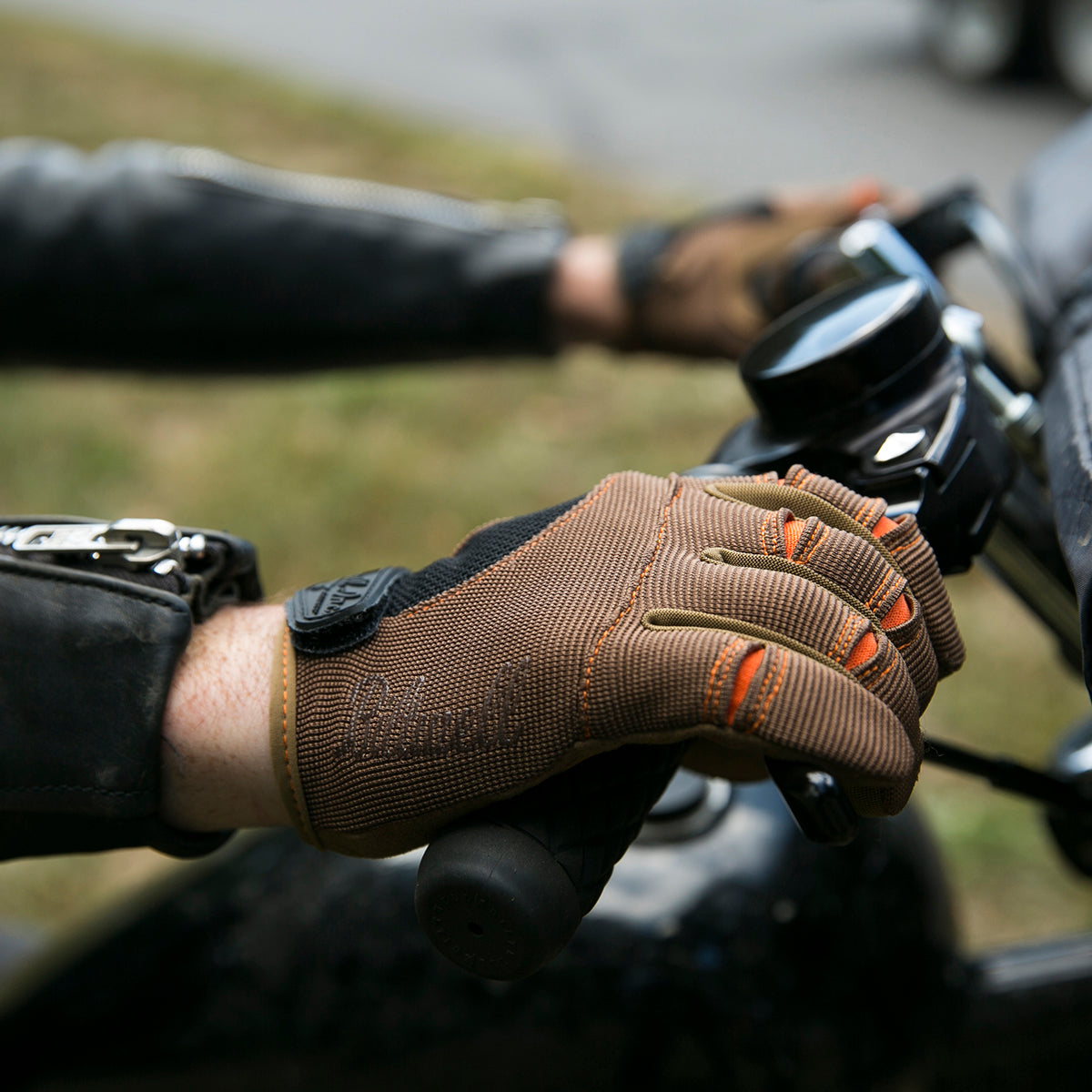 Moto Gloves - Brown/Orange