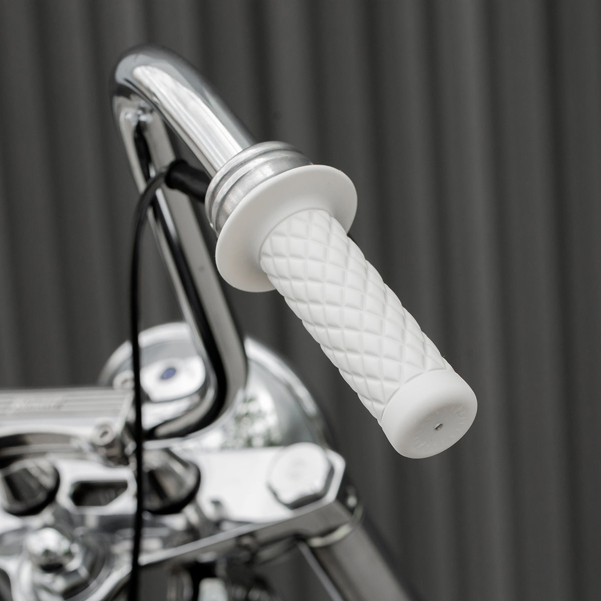 Thruster TPV Grips - White