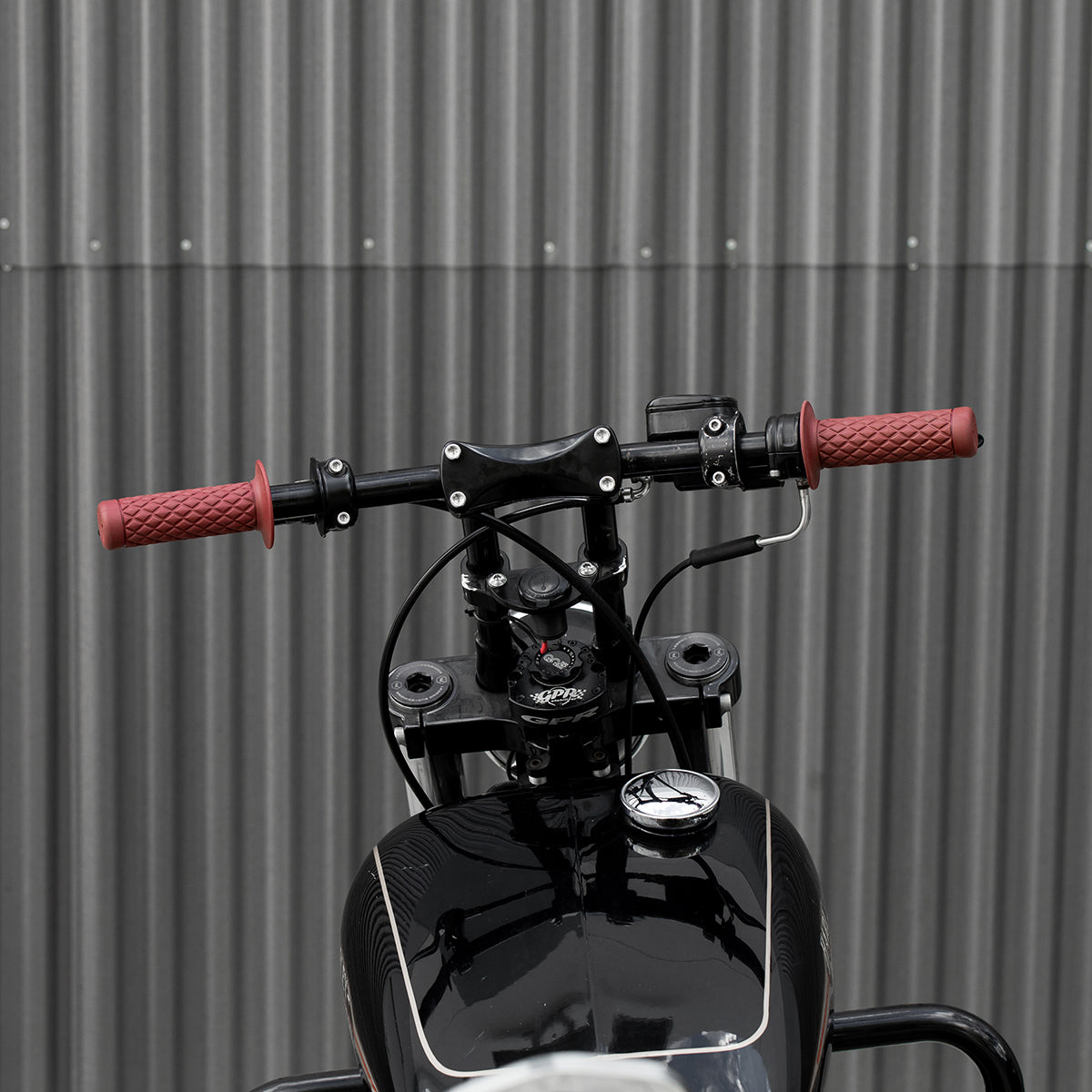 Thruster TPV Grips - Oxblood