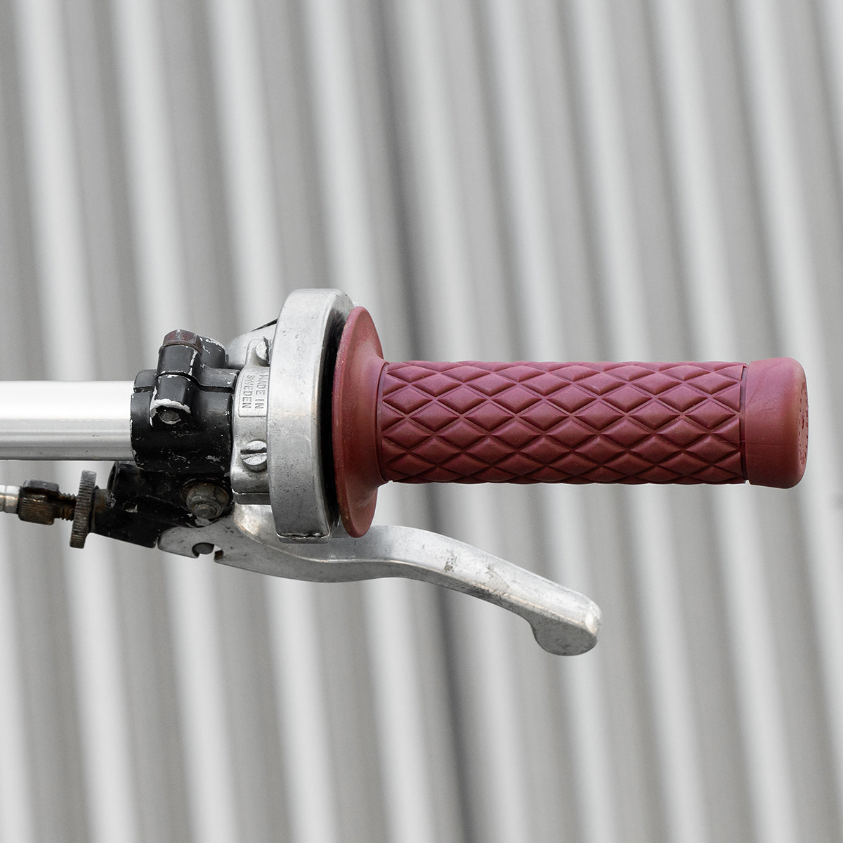 Thruster TPV Grips - Oxblood