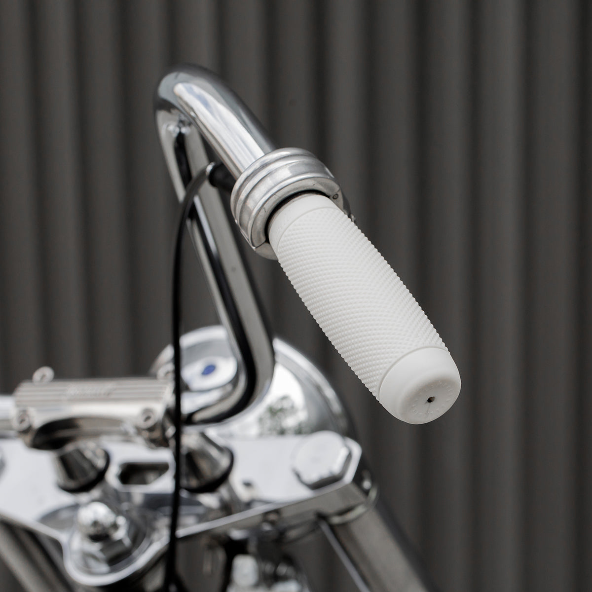 Recoil TPV Grips - White