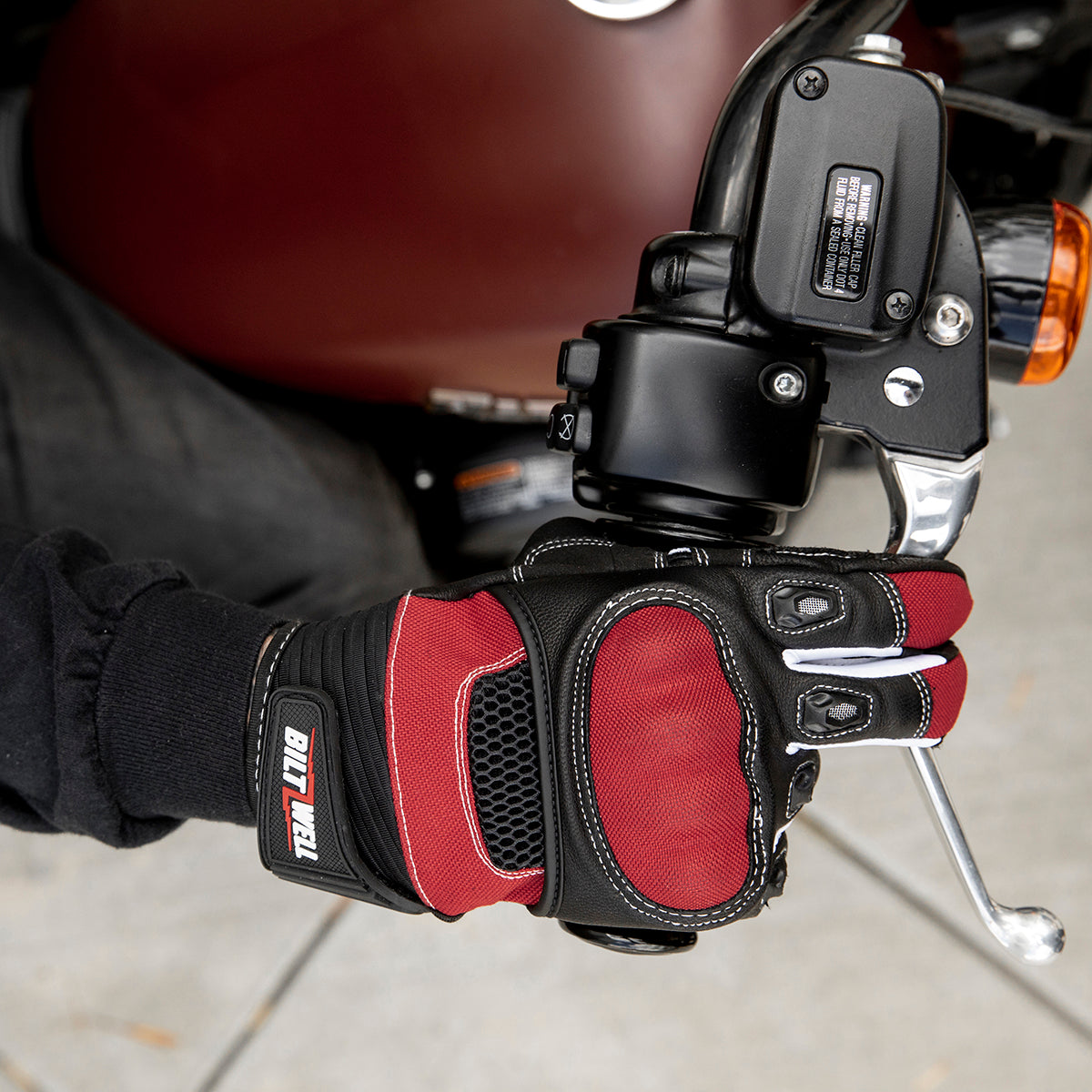 Bridgeport Gloves - Red