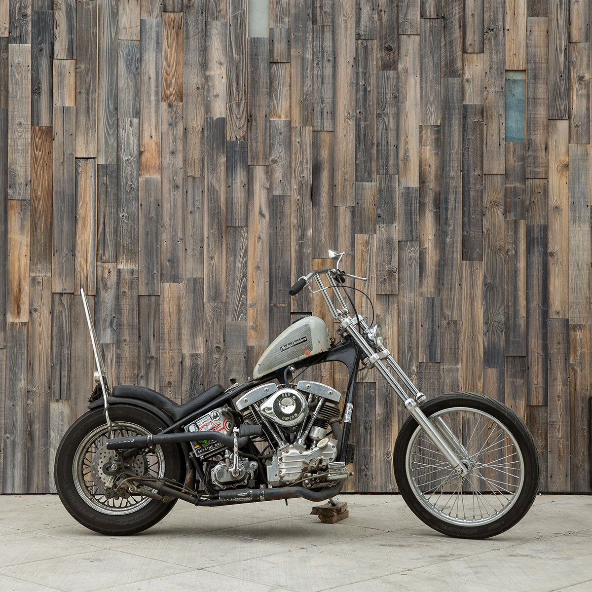 CLOSEOUT Window - Black Electroplate