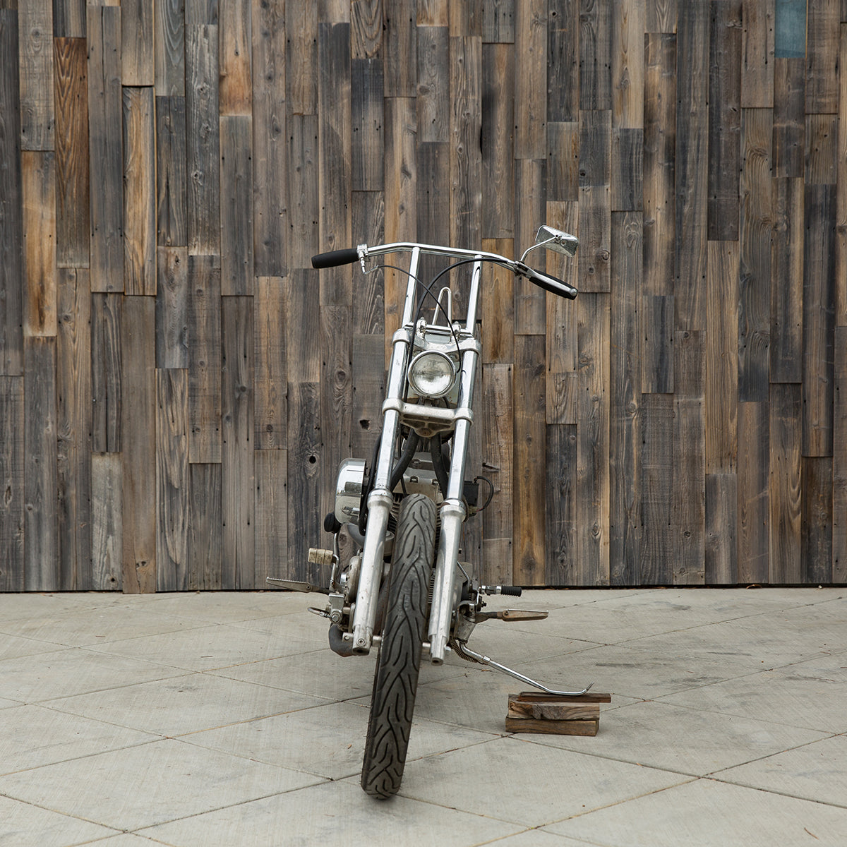 CLOSEOUT Window - Black Electroplate