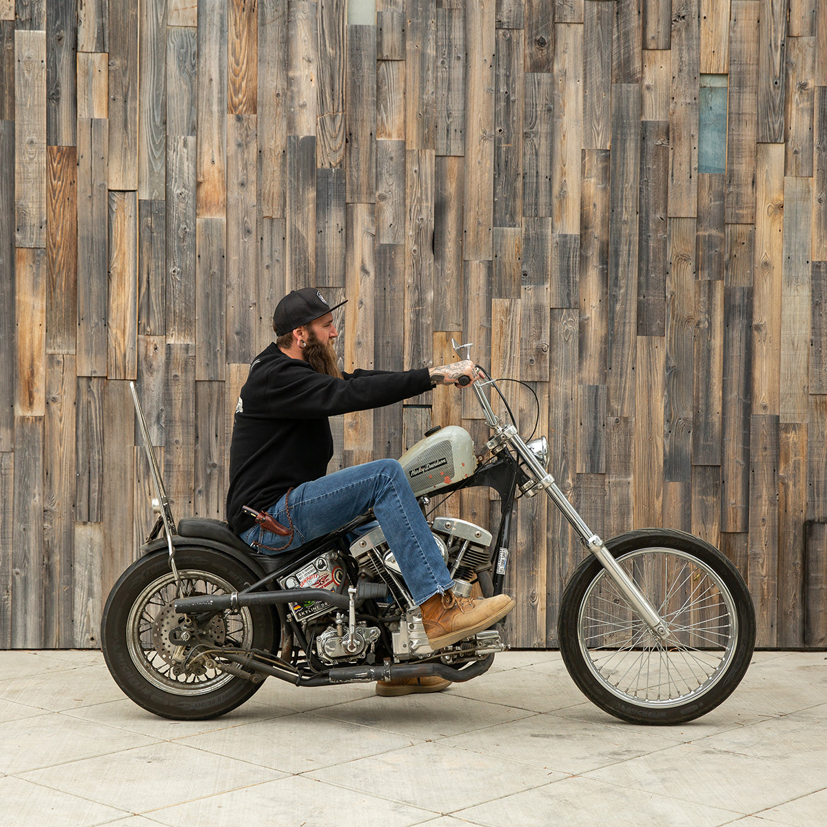 CLOSEOUT Window - Black Electroplate