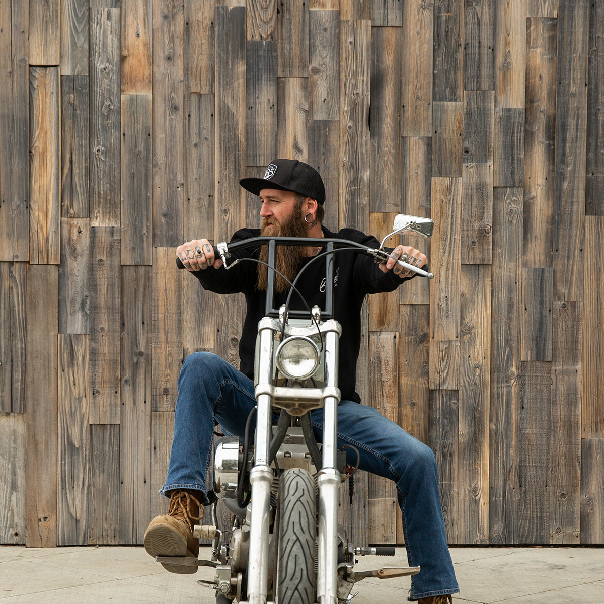 CLOSEOUT Window - Black Electroplate