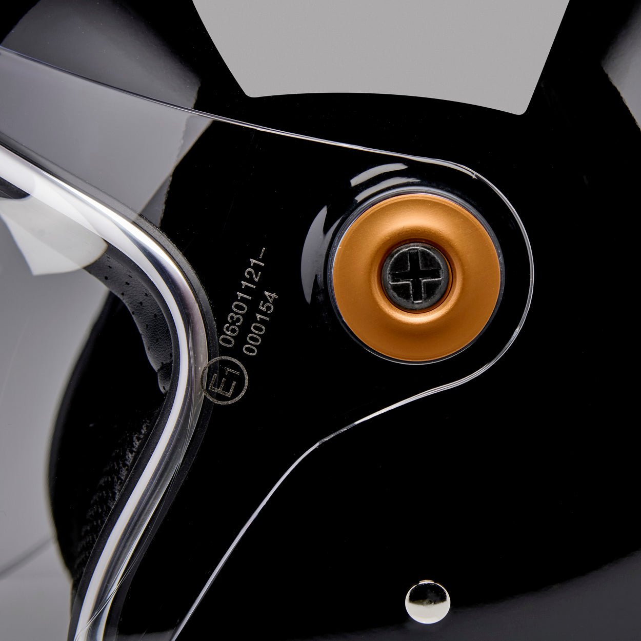 Tahoe Hardware Kit - Black Screw / Bronze Baseplate