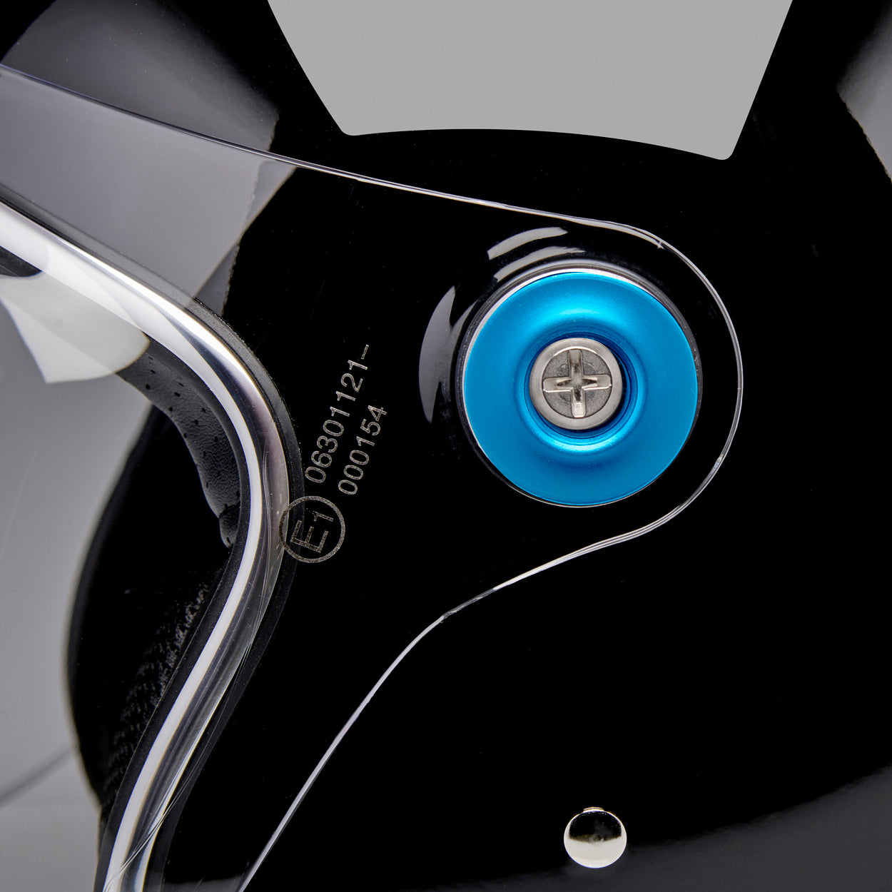 Tahoe Hardware Kit - SS Screw / Blue Baseplate