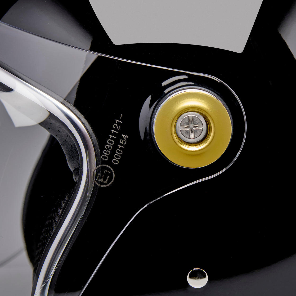 Tahoe Hardware Kit - SS Screw / Gold Baseplate