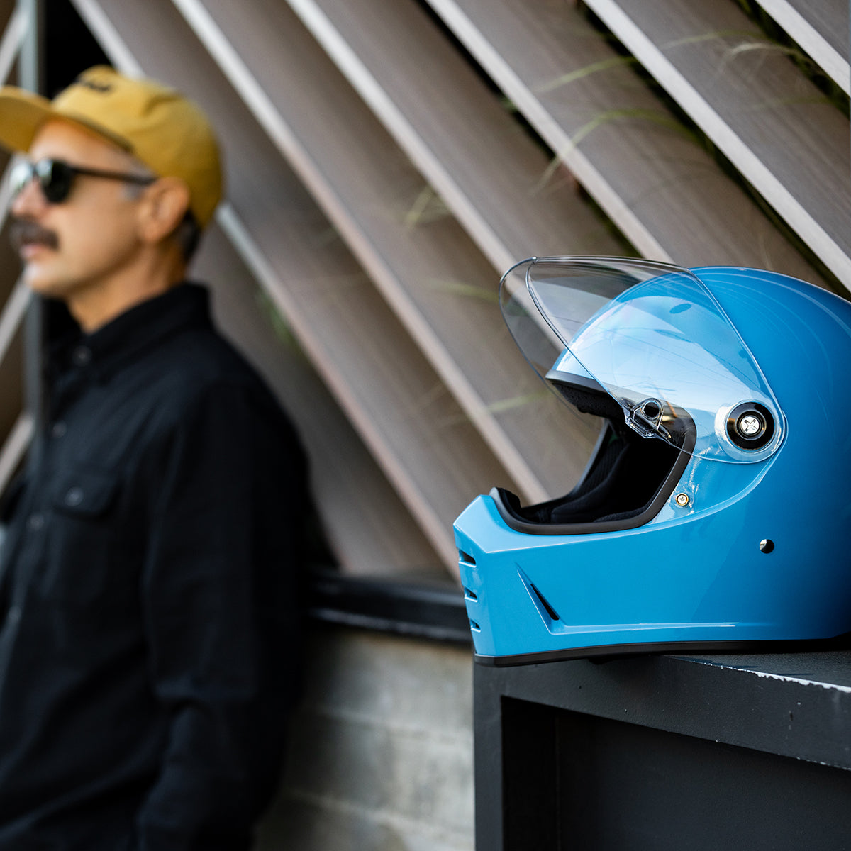 Lane Splitter ECE R22.06 Helmet - Gloss Tahoe Blue