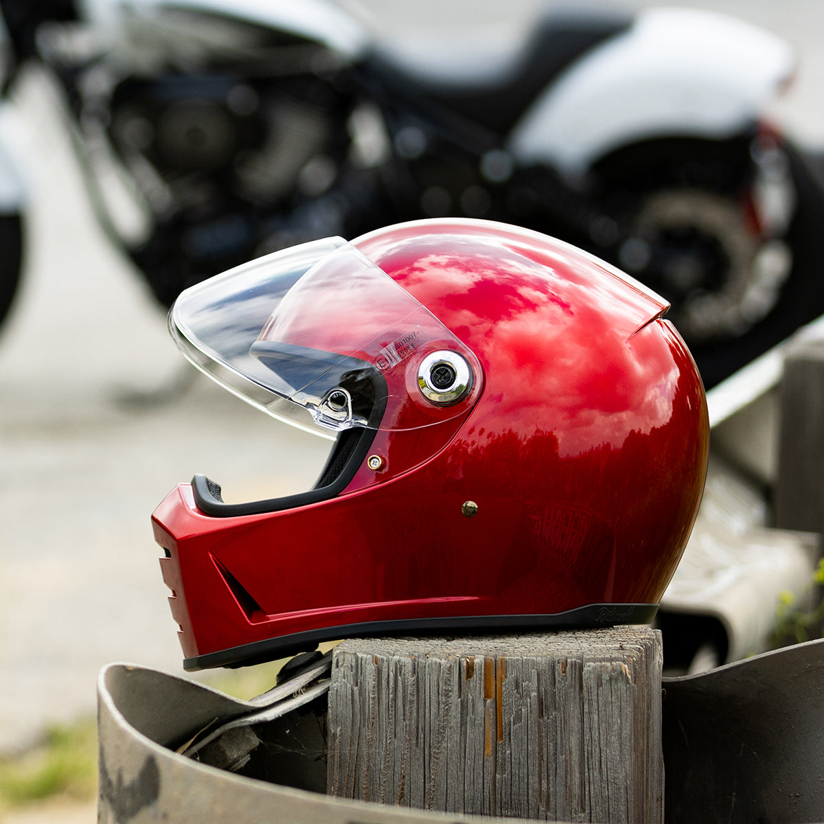 Lane Splitter ECE R22.06 Helmet - Metallic Cherry Red