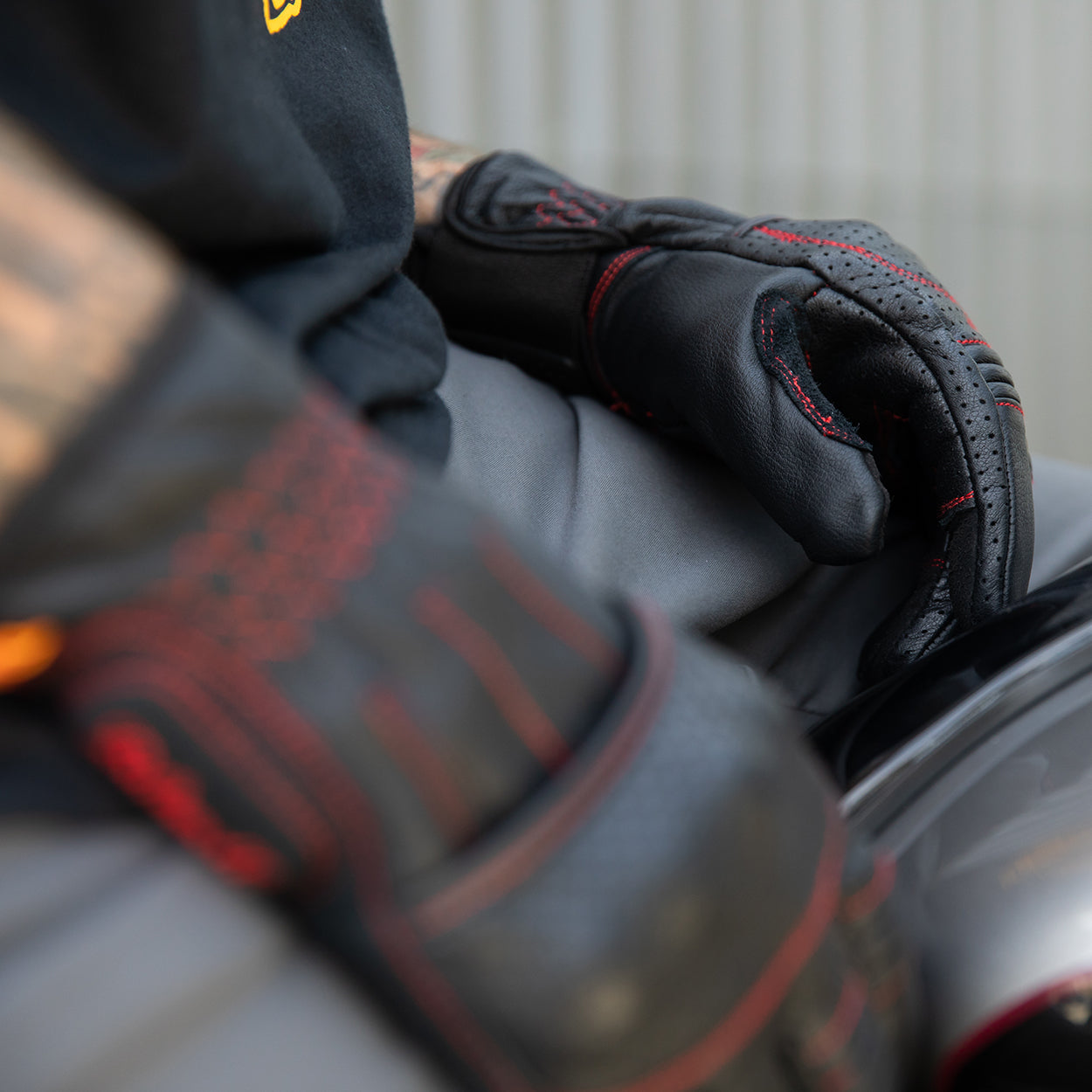 Borrego Gloves - Redline