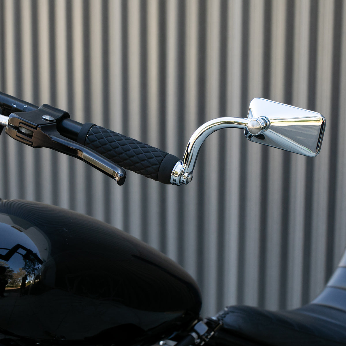 Highsider End Bar Mirror Montana Chrome :: Motokickstart - Harley Parts -  Helmets Biltwell & TORC