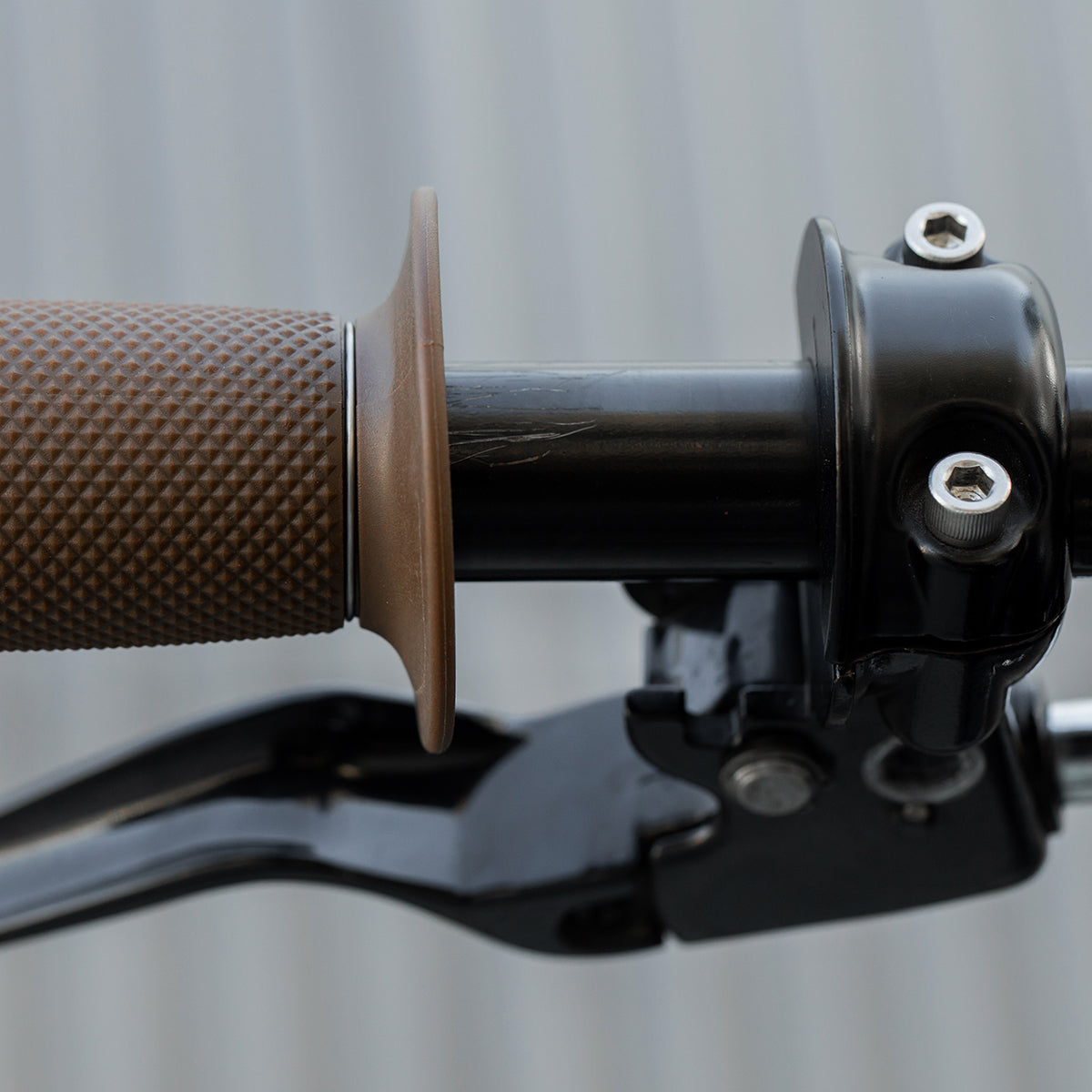 Biltwell Renegade TPV Grips - Chocolate